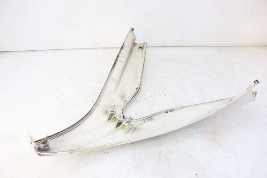 photo de OBERES VORDERTEIL PEUGEOT SATELIS 125 (2010 - 2012)