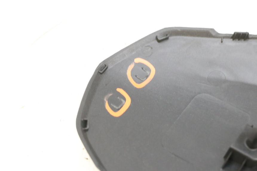 photo de FRONTVERKLEIDUNG OBEN YAMAHA TRICITY 300 (2020 - 2024) - Technische Nahaufnahme