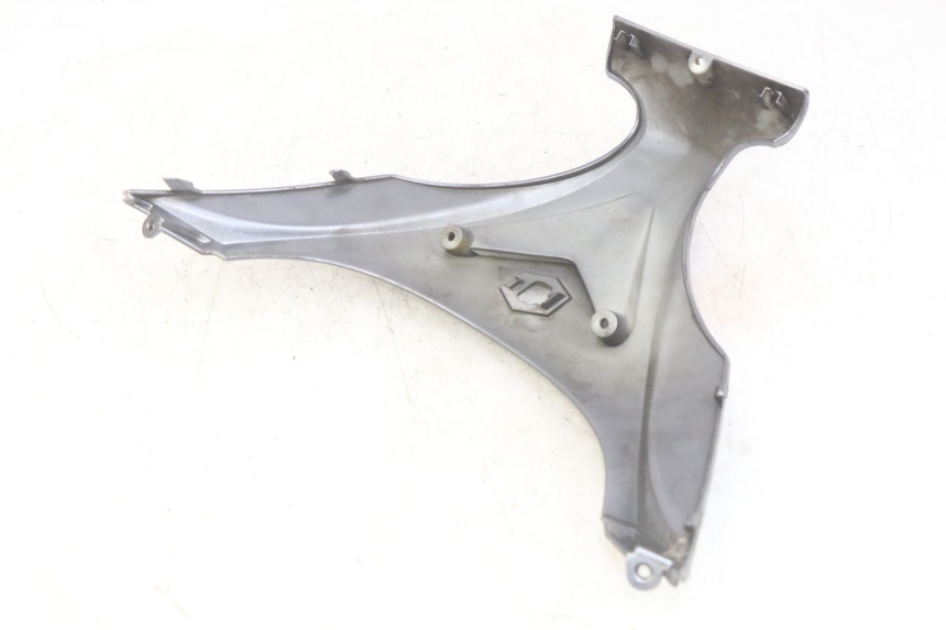 photo de OBERES VORDERTEIL PIAGGIO X9 EVOLUTION 250 (2003 - 2007)