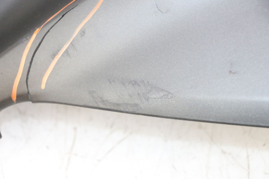 photo de FRONTVERKLEIDUNG OBEN YAMAHA XMAX X-MAX 125 (2021 - 2025)