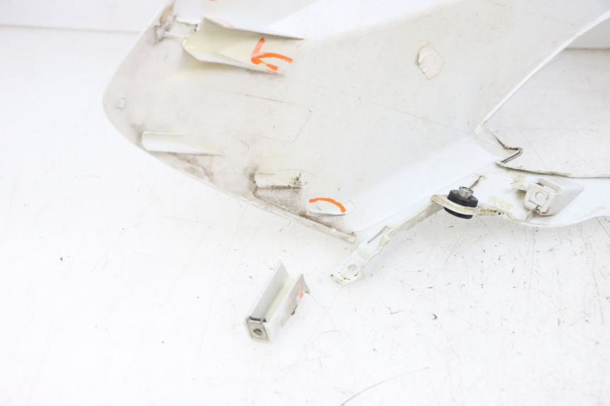 photo de FRONTVERKLEIDUNG  YAMAHA X-MAX XMAX 125 (2010 - 2013) - Detailansicht des Bauteils