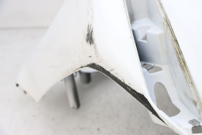 photo de VORDERSEITE PIAGGIO ZIP 4T 50 (2018 - 2020) - Fokus auf die Struktur