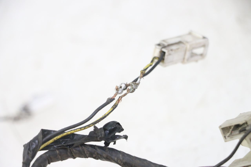 photo de KABELBAUM PIAGGIO IE MP3 YOURBAN 300 (2011 - 2016)
