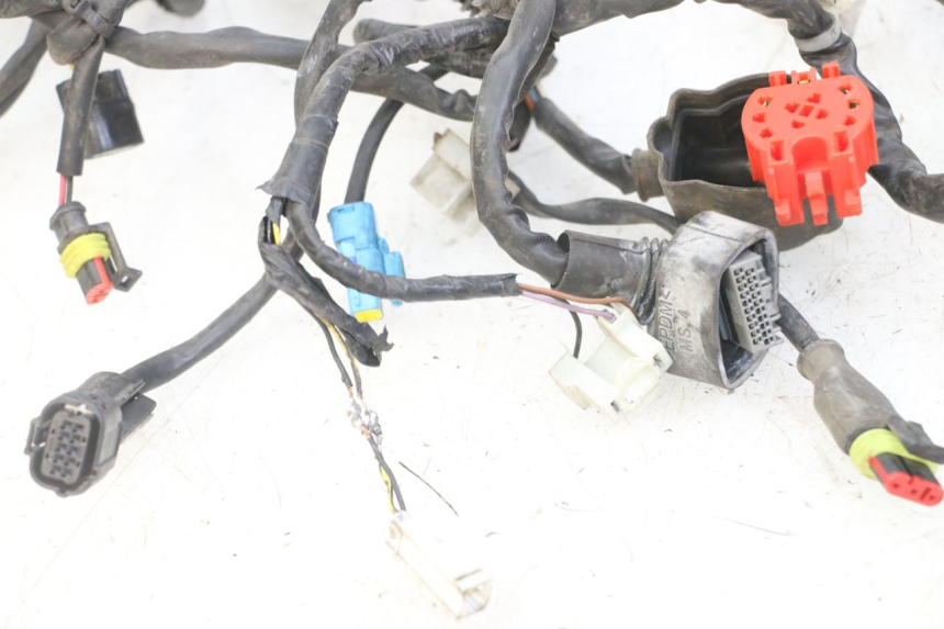 photo de KABELBAUM PIAGGIO IE MP3 YOURBAN 300 (2011 - 2016)