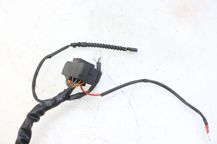 photo de KABELBAUM PIAGGIO MP3 HPE 310 (2024 - 2025)