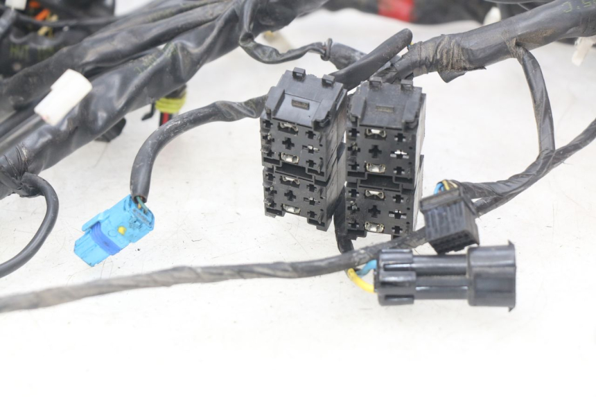 photo de KABELBAUM PIAGGIO MP3 500 (2014 - 2016)