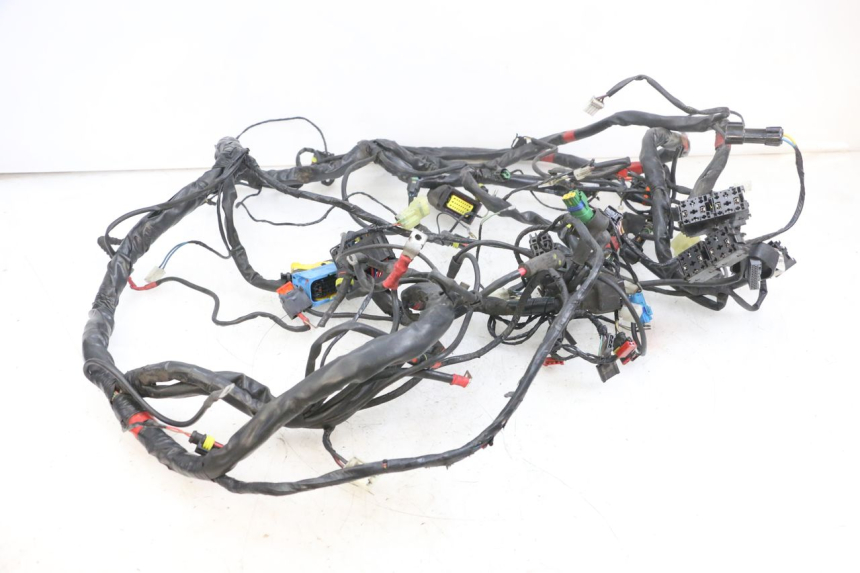 photo de KABELBAUM PIAGGIO MP3 500 (2016 - 2018) - Details der Befestigungspunkte