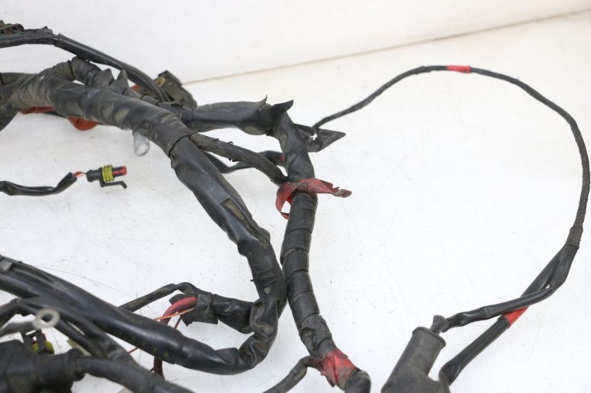 photo de KABELBAUM PIAGGIO VESPA GTS SUPER IE 125 (2009 - 2016) - Hochauflösende Nahaufnahme