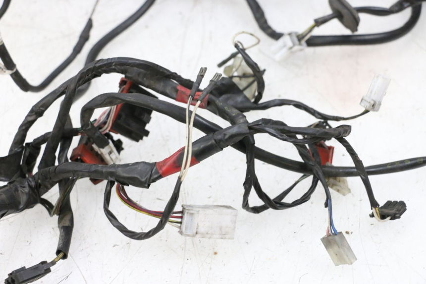 photo de KABELBAUM PIAGGIO VESPA GTS SUPER IE 125 (2009 - 2016) - Detaillierte Sichtprüfung