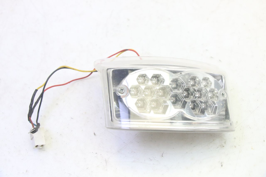 photo de RÜCKLICHT MBK BOOSTER SPIRIT 50 (2004 - 2017) - Zoom auf Gebrauchszustand