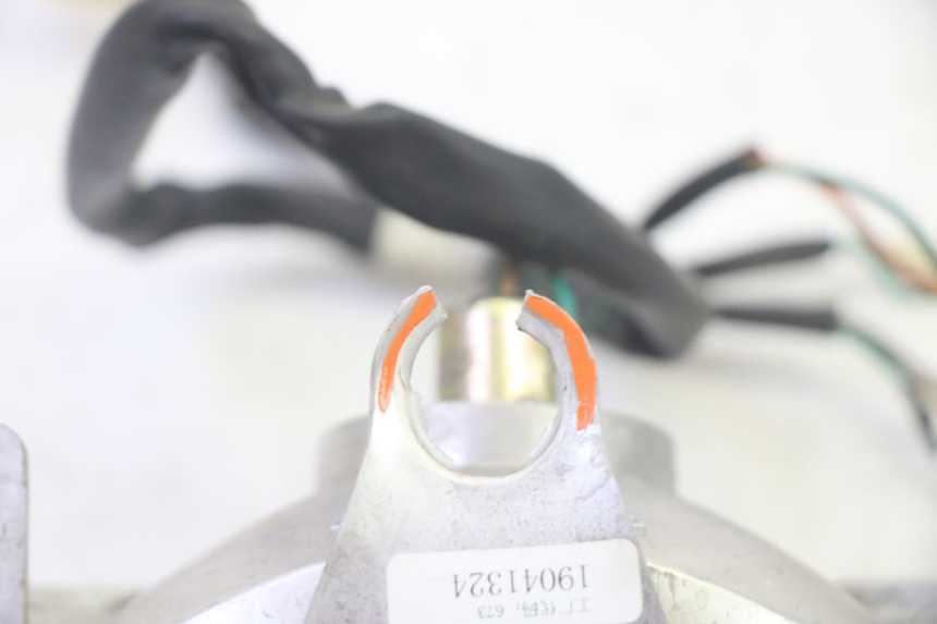 photo de RÜCKLICHT SYM CROX 4T 50 (2016 - 2023) - Details der Befestigungspunkte