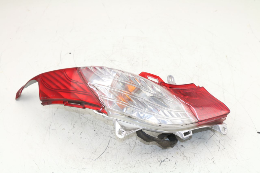 photo de RÜCKLICHT RECHTS HONDA FES S-WING SWING 125 (2007 - 2015)