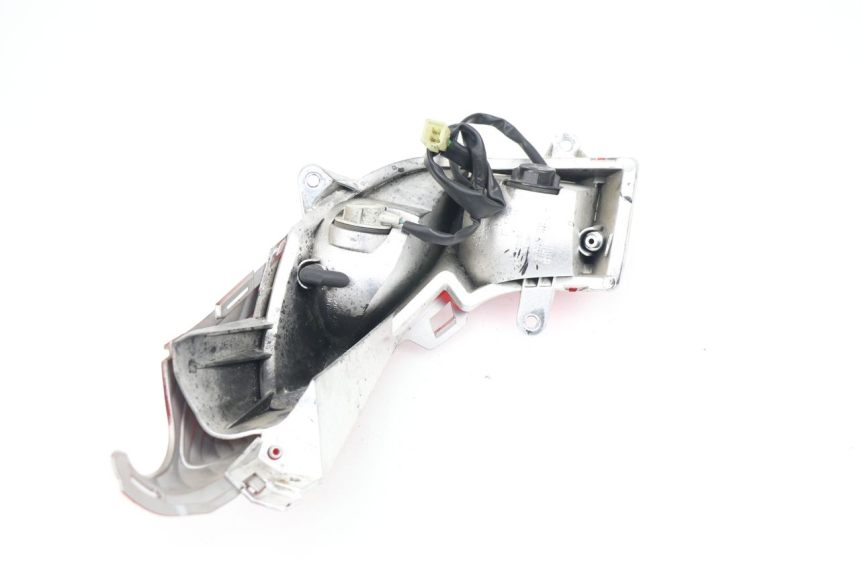 photo de RÜCKLICHT RECHTS HONDA FES S-WING SWING ABS 125 (2007 - 2015)