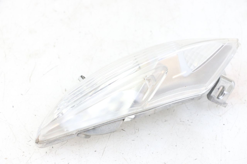 photo de RÜCKLICHT RECHTS PIAGGIO IE MP3 YOURBAN 300 (2011 - 2016)