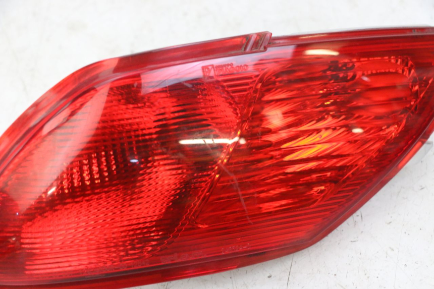 photo de RÜCKLICHT RECHTS PIAGGIO MP3 LT 300 (2010 - 2016)