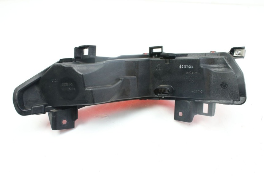 photo de RECHTES RÜCKLICHT PIAGGIO MP3 500 (2014 - 2016)