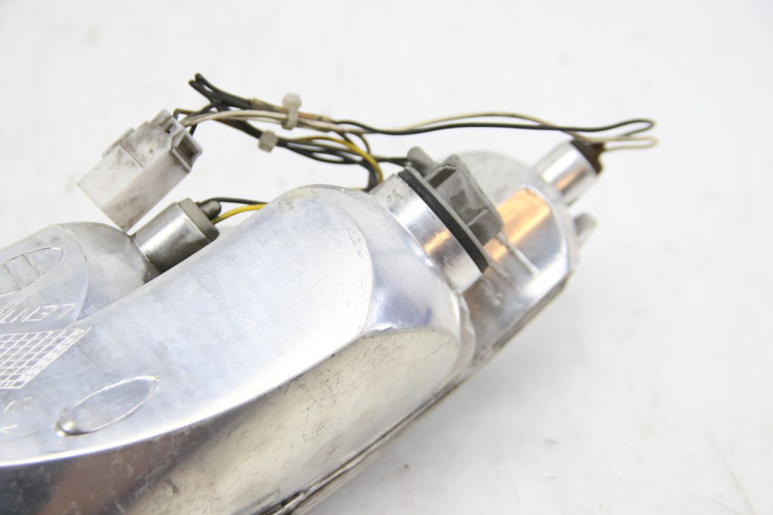 photo de RÜCKLICHT RECHTS PIAGGIO MP3 125 (2006 - 2014)