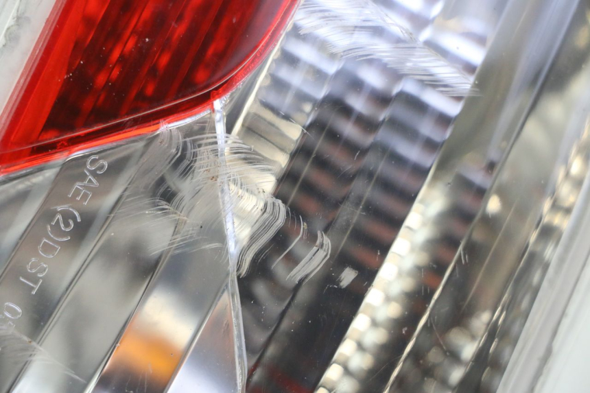 photo de RÜCKLICHT RECHTS PIAGGIO MP3 RL 250 (2007 - 2010)