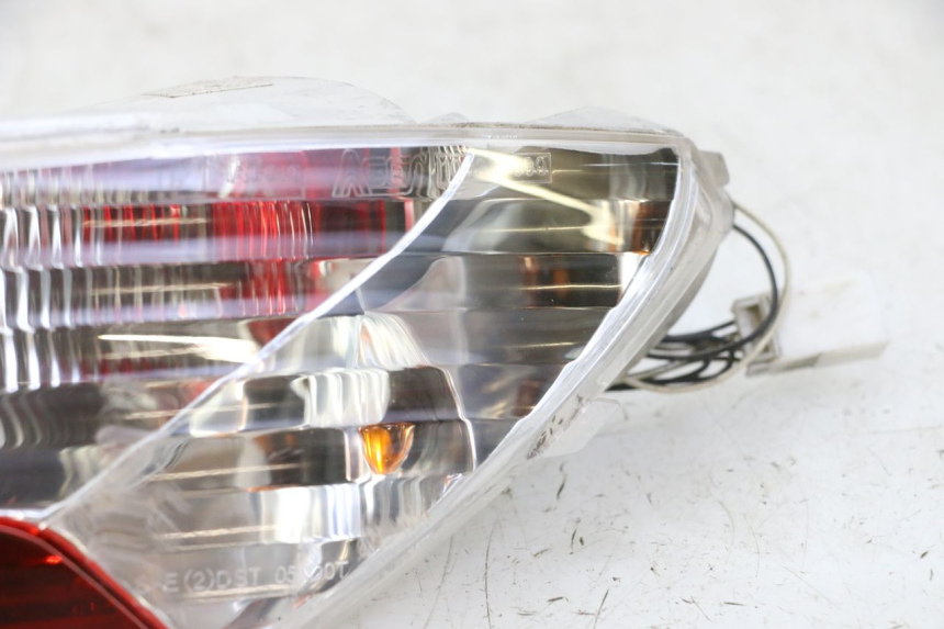 photo de RÜCKLICHT RECHTS PIAGGIO MP3 RL 250 (2007 - 2010)