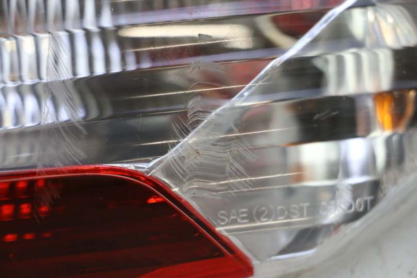 photo de RÜCKLICHT RECHTS PIAGGIO MP3 RL 250 (2007 - 2010)