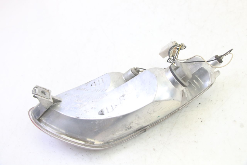 photo de RÜCKLICHT RECHTS PIAGGIO MP3 125 (2006 - 2014)