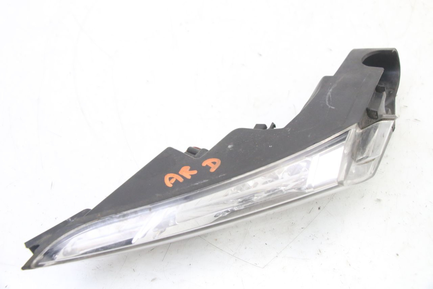 photo de RÜCKLICHT RECHTS PEUGEOT SATELIS 125 (2013 - 2018)