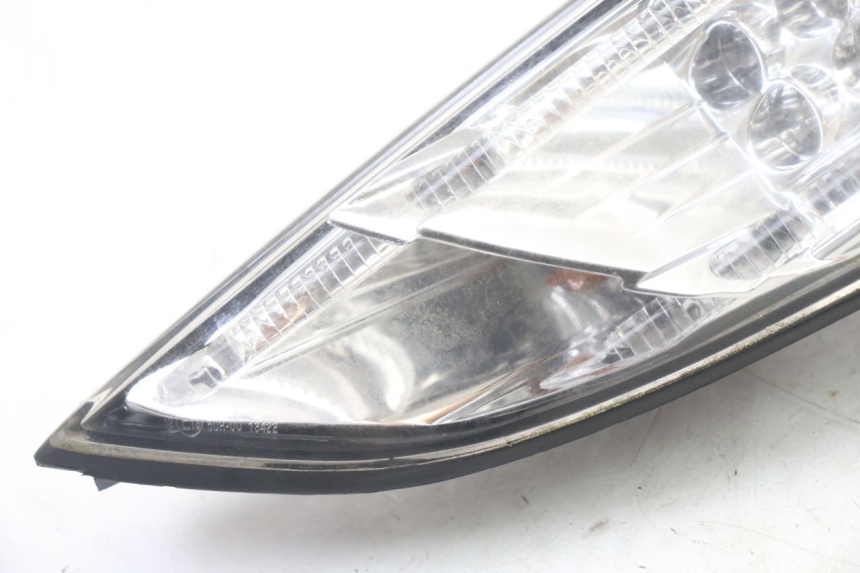 photo de RÜCKLICHT RECHTS PEUGEOT SATELIS 125 (2013 - 2018)