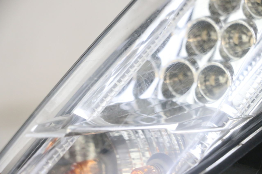 photo de RÜCKLICHT RECHTS PEUGEOT SATELIS 125 (2013 - 2018)