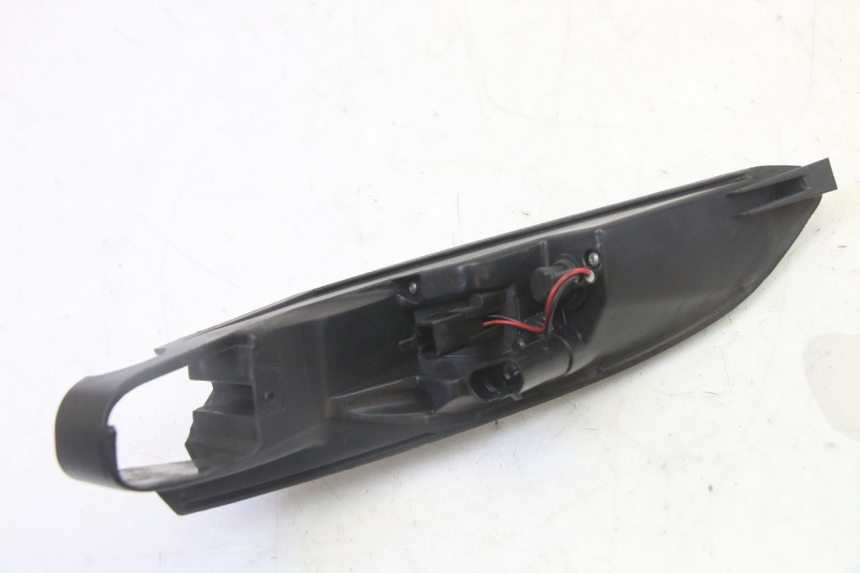 photo de RÜCKLICHT RECHTS PEUGEOT SATELIS 125 (2013 - 2018)