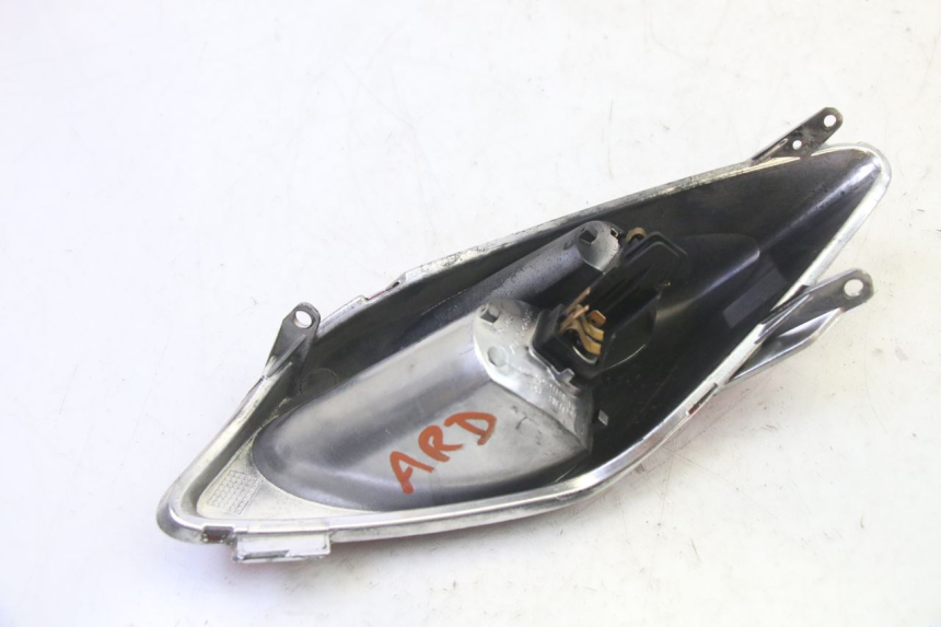 photo de RECHTES RÜCKLICHT YAMAHA X-MAX XMAX 250 (2006 - 2009)