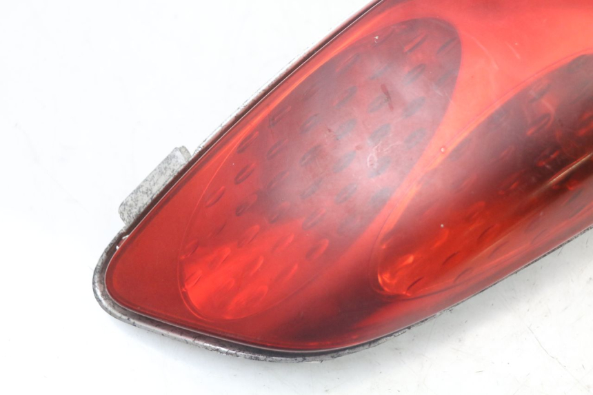 photo de RECHTES RÜCKLICHT YAMAHA X-MAX XMAX 250 (2006 - 2009)