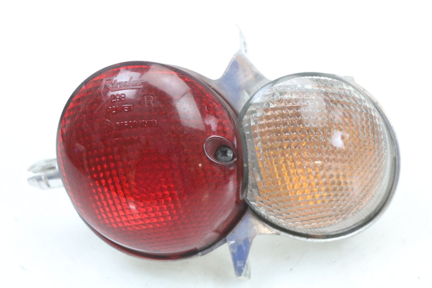 photo de RÜCKLICHT RECHTS YAMAHA YP MAJESTY 125 (2002 - 2006)