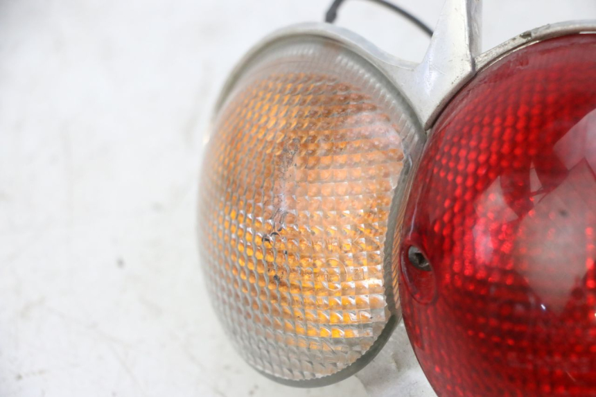 photo de RÜCKLICHT RECHTS YAMAHA YP MAJESTY 125 (2002 - 2006)