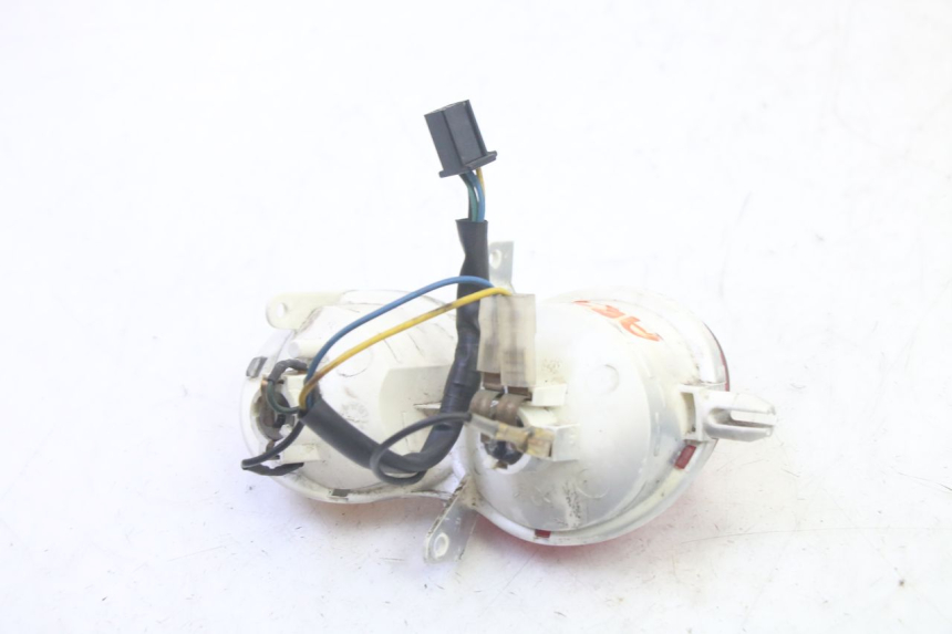 photo de RÜCKLICHT RECHTS YAMAHA YP MAJESTY 125 (2002 - 2006) - Alternative Perspektive