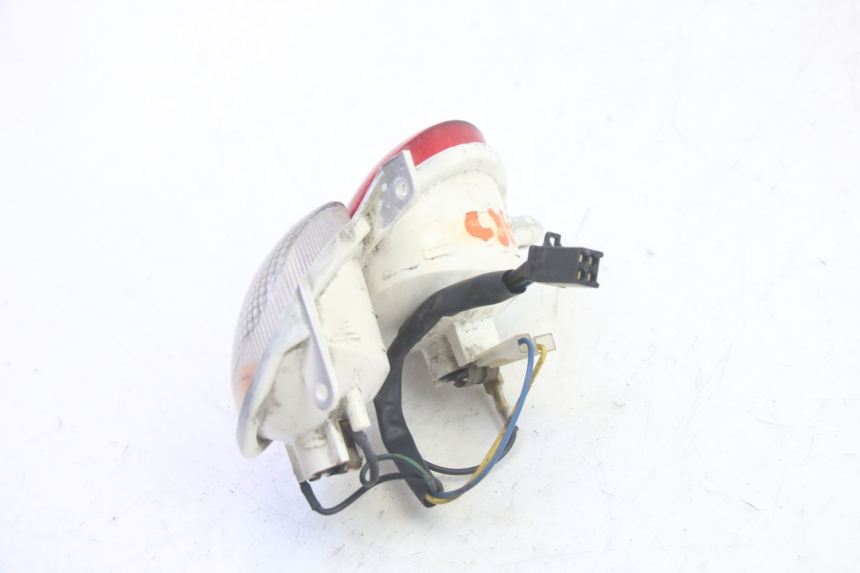 photo de RÜCKLICHT RECHTS YAMAHA YP MAJESTY 125 (2002 - 2006) - Technische Nahaufnahme
