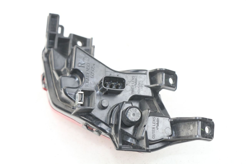 photo de RÜCKLICHT RECHTS YAMAHA YP T-MAX TMAX 530 (2017 - 2020)