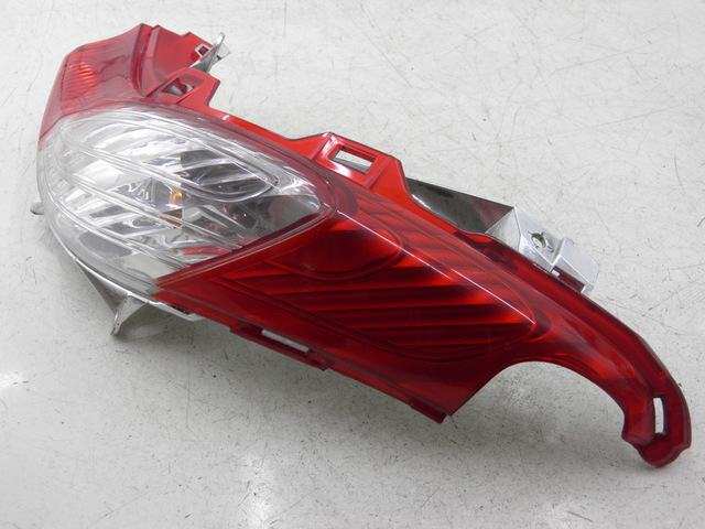 photo de RÜCKLICHT LINKS HONDA FES S-WING SWING 125 (2007 - 2015)