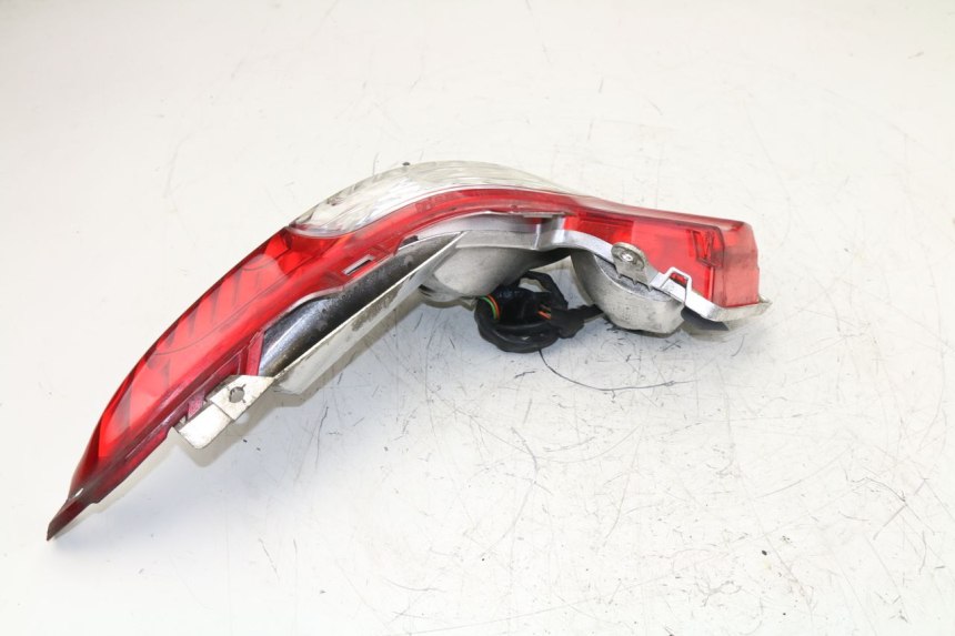 photo de RÜCKLICHT LINKS HONDA FES S-WING SWING 125 (2007 - 2015)