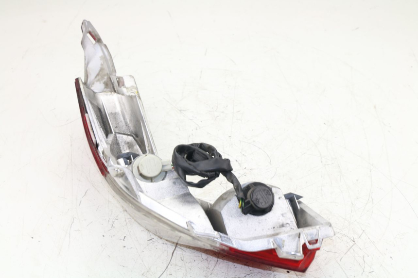 photo de RÜCKLICHT LINKS HONDA FES S-WING SWING 125 (2007 - 2015)