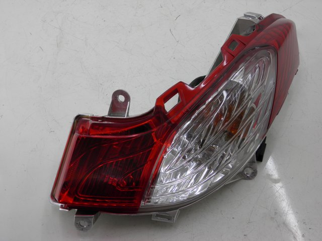photo de RÜCKLICHT LINKS HONDA FES S-WING SWING 125 (2007 - 2015)