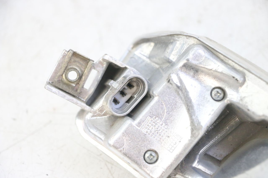 photo de RÜCKLICHT LINKS PIAGGIO IE MP3 YOURBAN 300 (2011 - 2016)