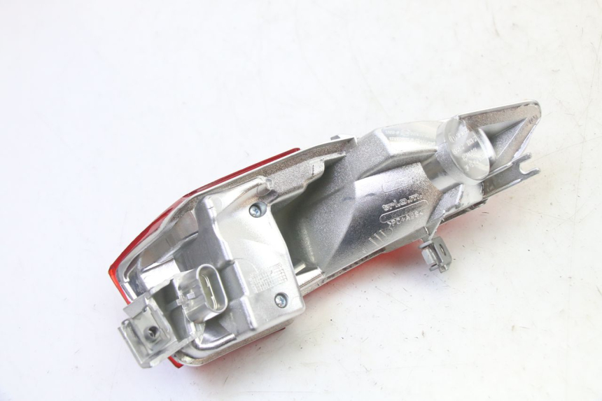 photo de RÜCKLICHT LINKS PIAGGIO MP3 HPE 310 (2024 - 2025)