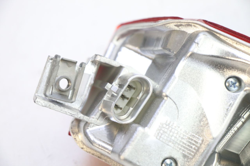 photo de RÜCKLICHT LINKS PIAGGIO MP3 HPE 310 (2024 - 2025)