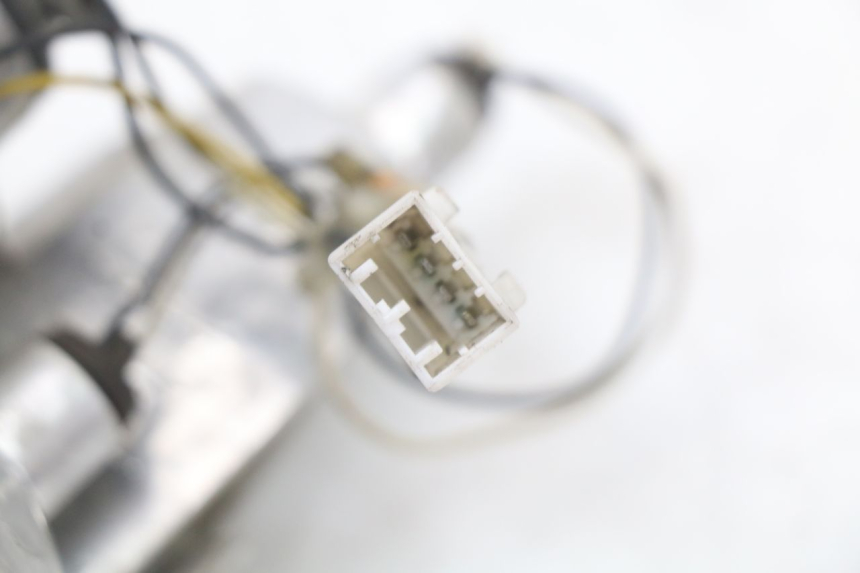 photo de RÜCKLICHT LINKS PIAGGIO MP3 125 (2006 - 2014)