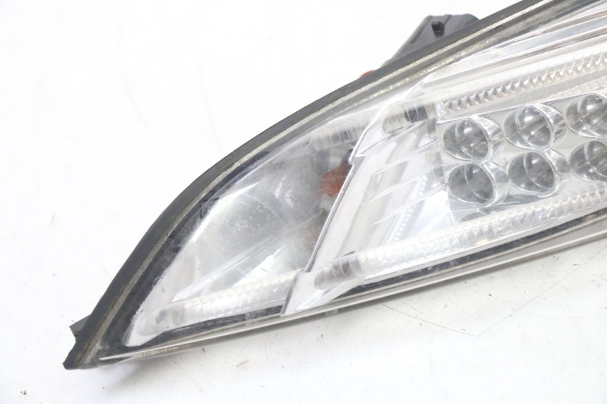 photo de RÜCKLICHT LINKS PEUGEOT SATELIS 125 (2013 - 2018)