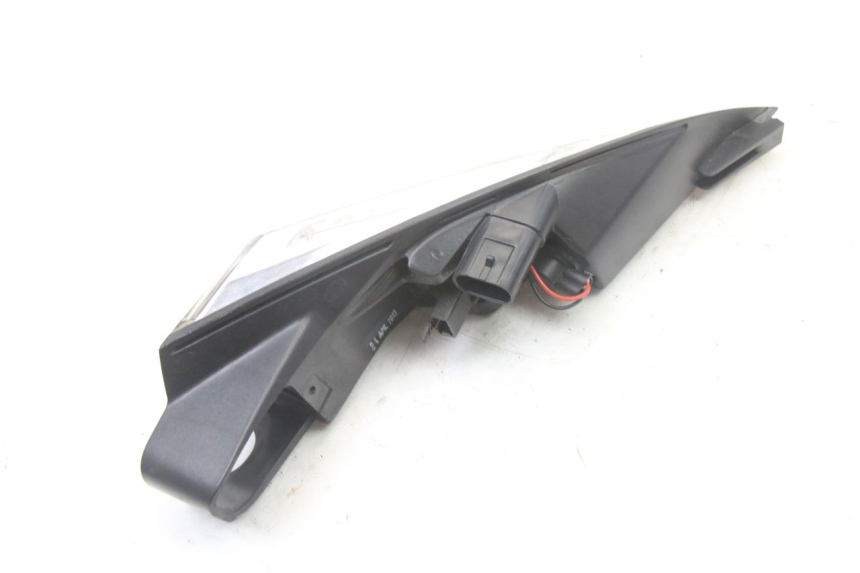 photo de RÜCKLICHT LINKS PEUGEOT SATELIS 125 (2013 - 2018)