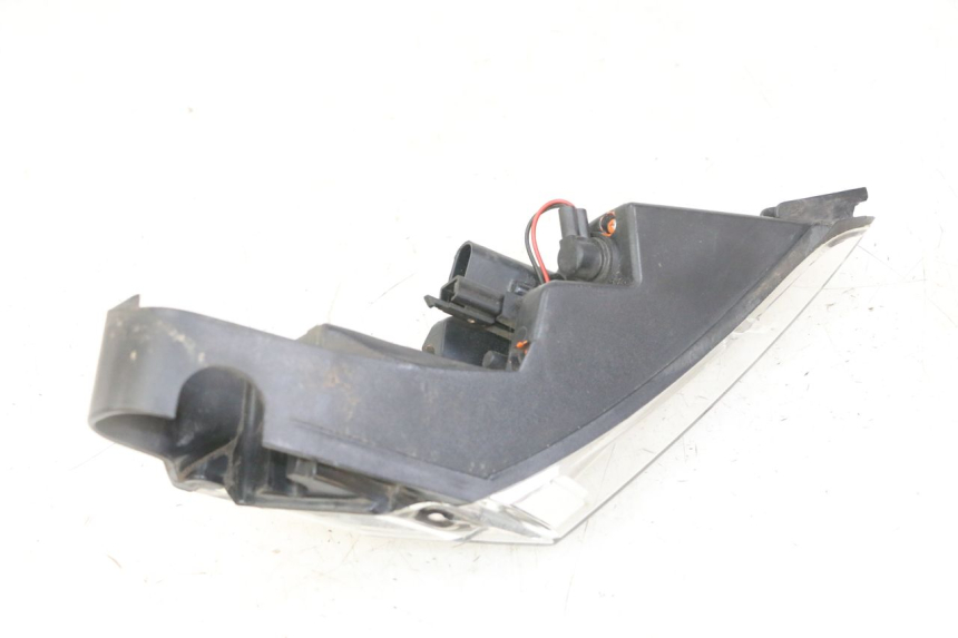 photo de RÜCKLICHT LINKS PEUGEOT SATELIS 125 (2013 - 2018)
