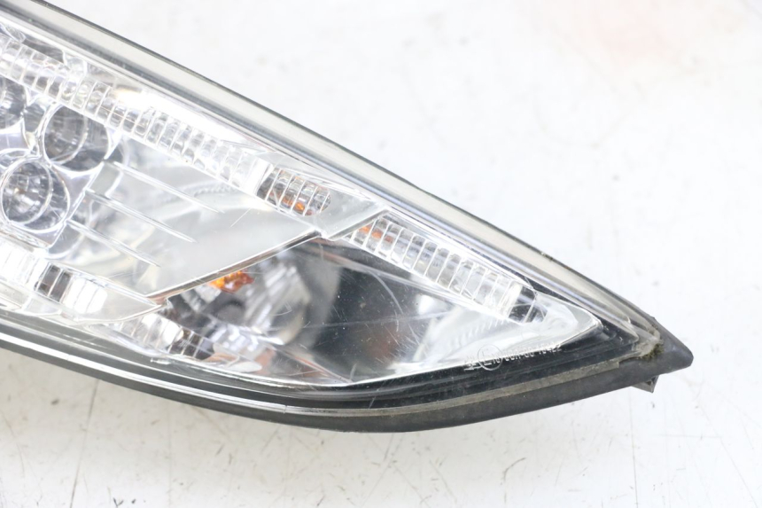photo de RÜCKLICHT LINKS PEUGEOT SATELIS 125 (2013 - 2018)