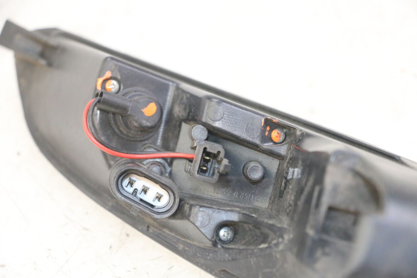photo de RÜCKLICHT LINKS PEUGEOT SATELIS 125 (2013 - 2018)