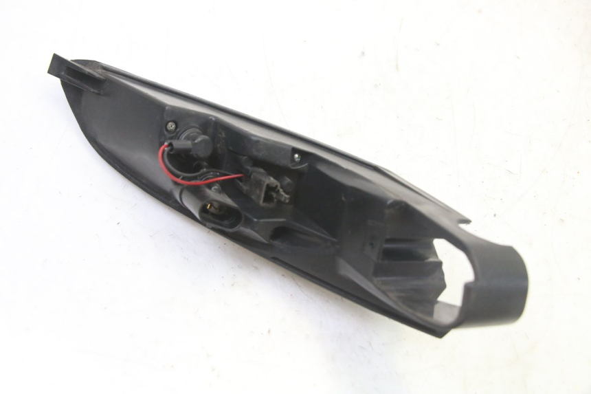 photo de RÜCKLICHT LINKS PEUGEOT SATELIS 125 (2013 - 2018)